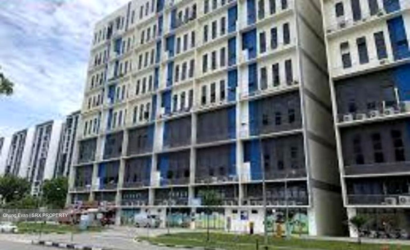 North View Bizhub (D27), Factory #565826831